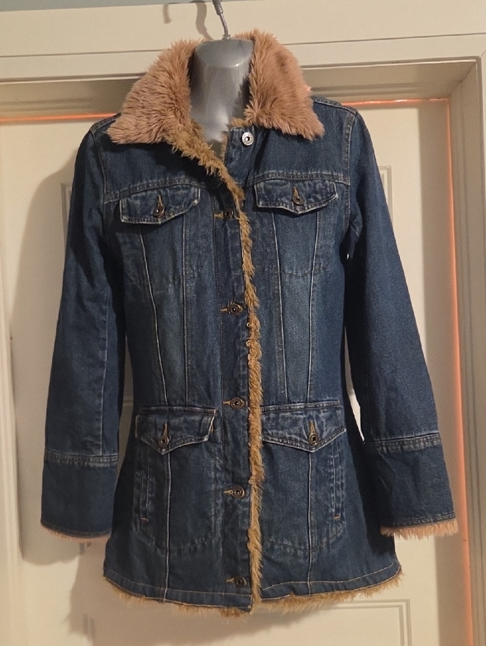 Steve Madden Dark Blue Denim Jacket with Tan Faux Fur Trim